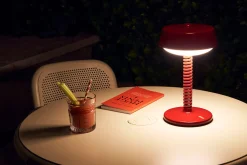 Bellboy Kabellose Tischlampe, rot, 18x18x30 cm