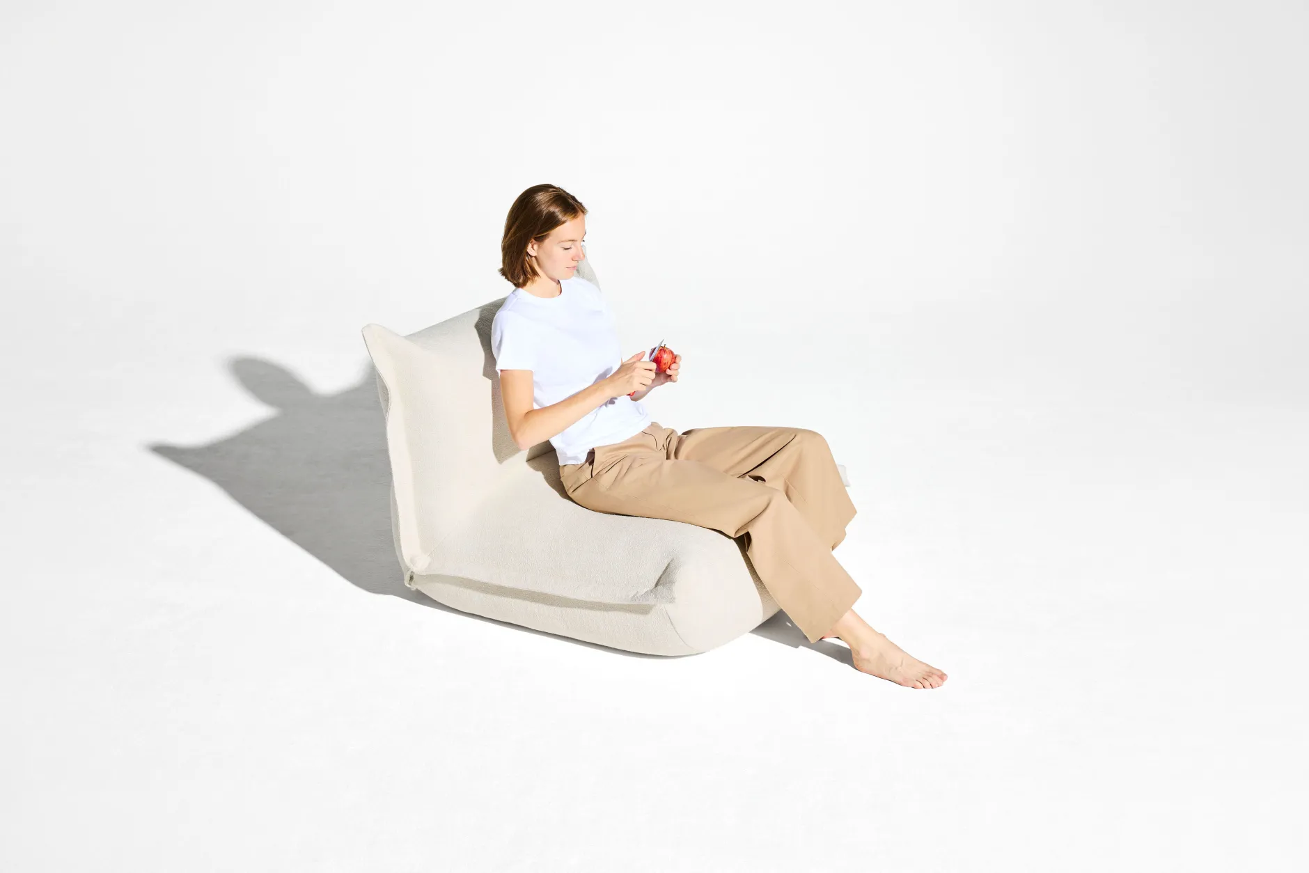 BonBaron Slim Boucle Loungesessel, beige, 102x85x75 cm
