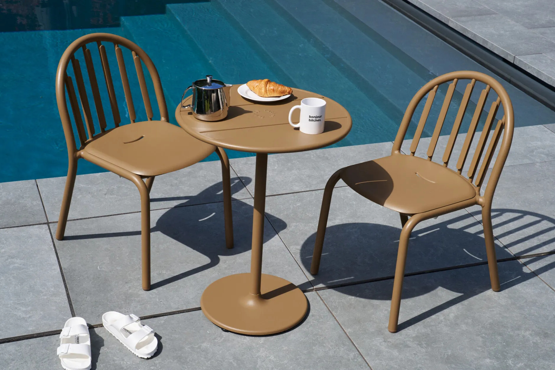 Fred's Armchair Gartenstuhl mit Armlehne, braun, 60x59.5x80.5 cm