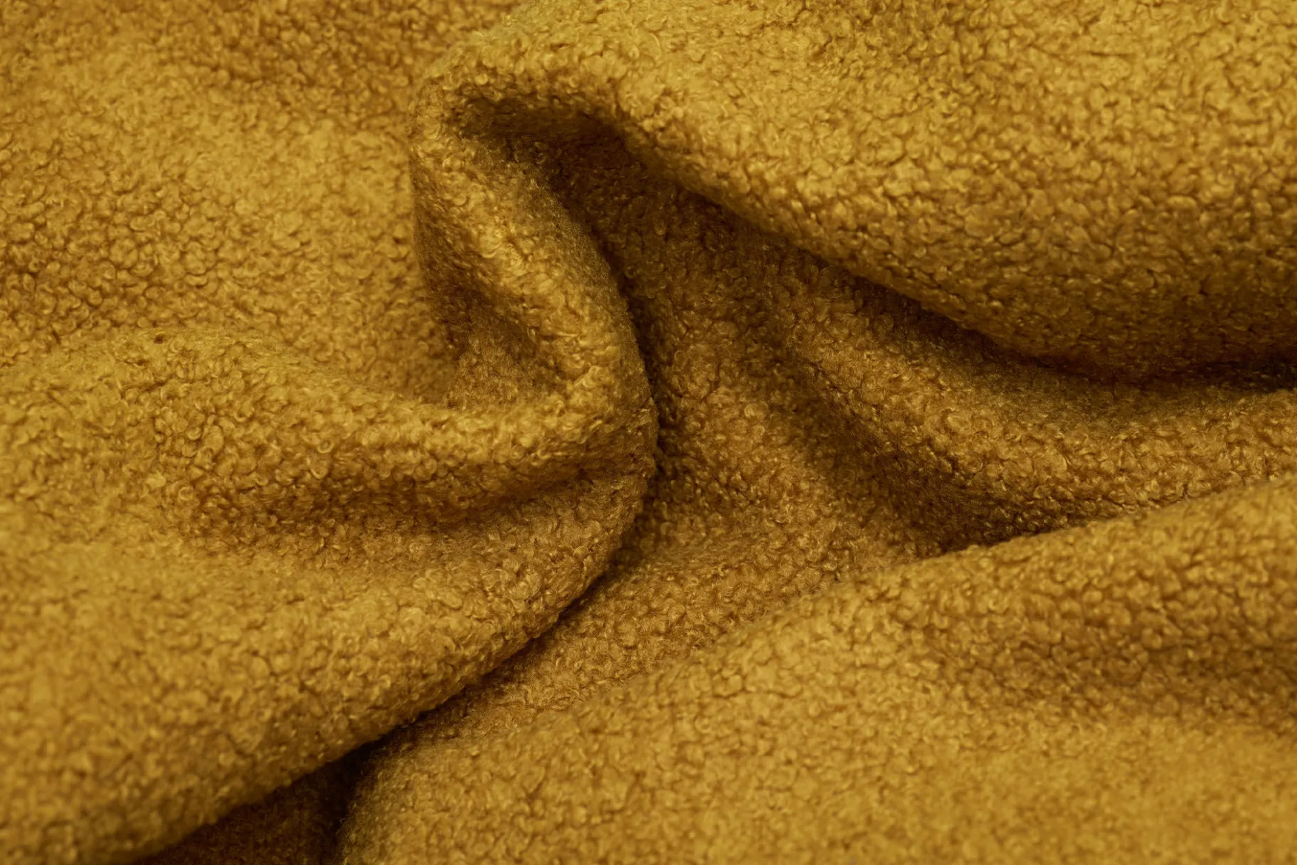 Point Large Sherpa Großer Indoor-Pouf, gold, 70x70x40 cm