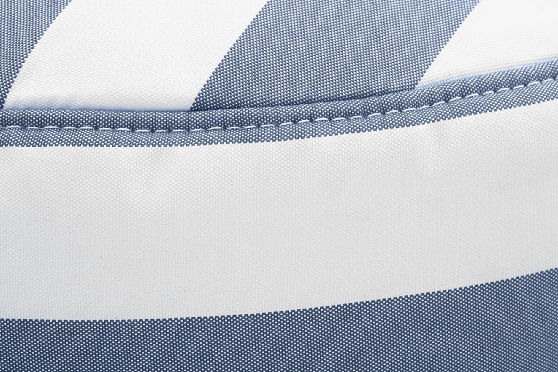 Point Outdoor Outdoor-Pouf, weiß, 50x50x35 cm