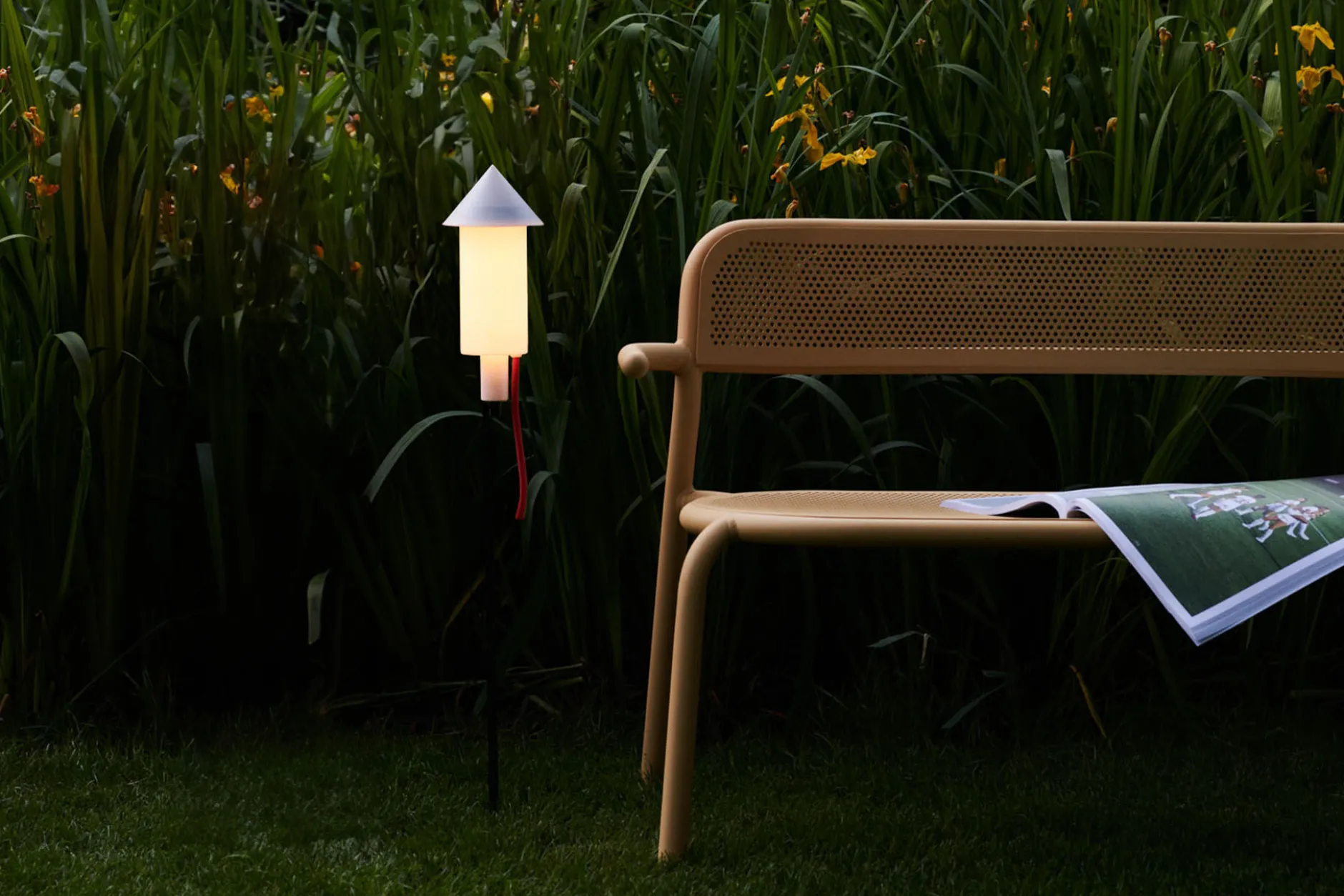Racket La Surprise Solarbetriebene Außenlampe, 13x85 cm