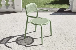 Toní Armchair Gartenstuhl mit Armlehne, grün, 59.5x54.5x80.5 cm