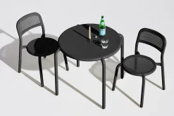 Toní Bistreau Kleiner Gartentisch, schwarz, 80x80x76 cm